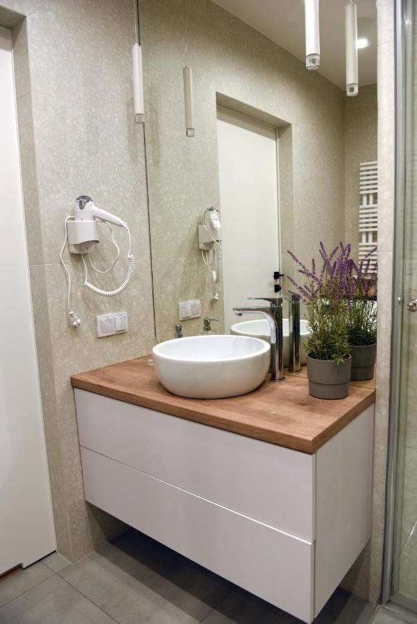 Pearl Apartments- Twoj Apartament W Centrum Krakkó Kültér fotó